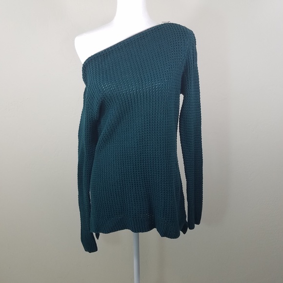 Guess Sweaters - Guess Zipper Neck Sweater Size L
